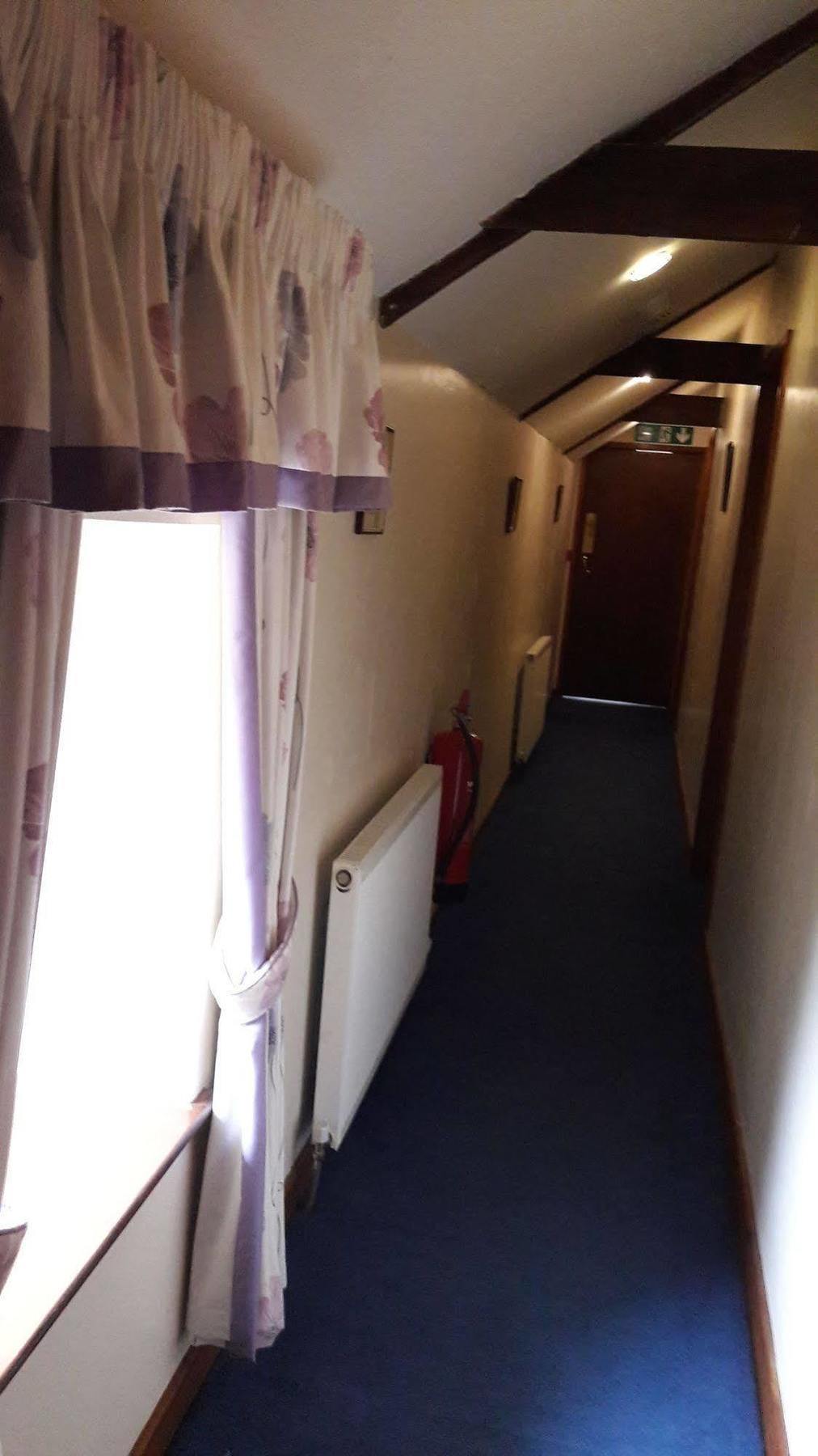 Stag Coach House Hotel Carmel Luaran gambar
